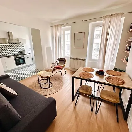 Cosy Saint-denis 2/4 Personnes *